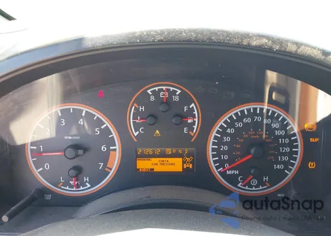 2012 Nissan Titan Pro-4X/S/Sl/Sv z USA, uszkodzony, nr VIN 1N6AA0EC3CN330627